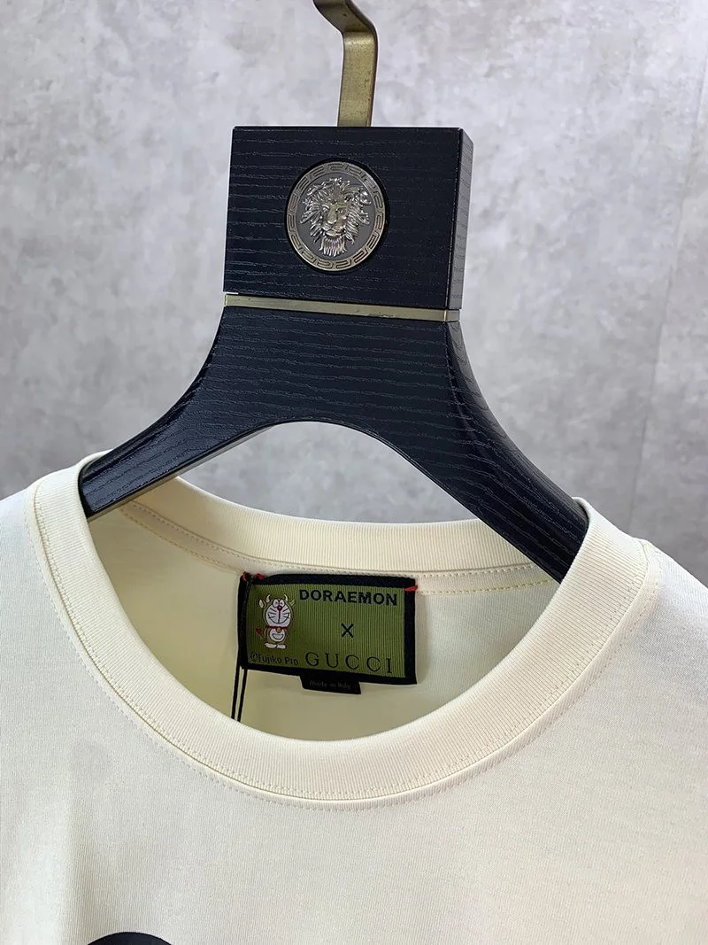 大人気!!新色 ドラえもんx グッチ 偽物 オーバーサイズ Tシャツ gua20251