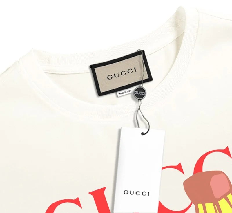 大人気!!新色 ☆グッチ☆ ばなにゃプリント オーバーサイズTシャツコピー gub49687