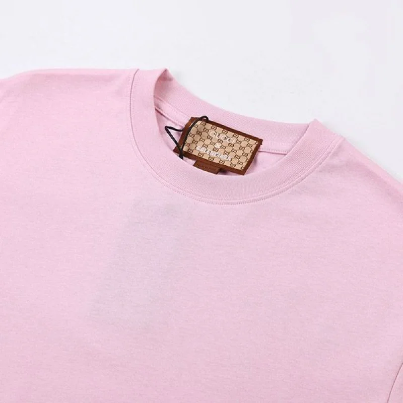 送料込グッチ バレンシアガ 偽物 コラボ ロゴ ピンクTシャツ guc85308
