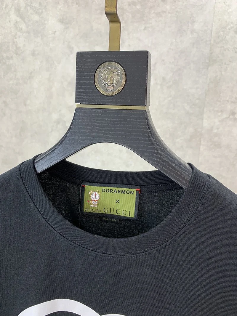 累積売上総額第1位!ドラえもんx グッチ 偽物 オーバーサイズ Tシャツ gud23675