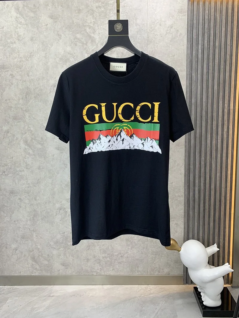セール新作 グッチ コットン Tシャツ 偽物 半袖 ロゴ gud96553
