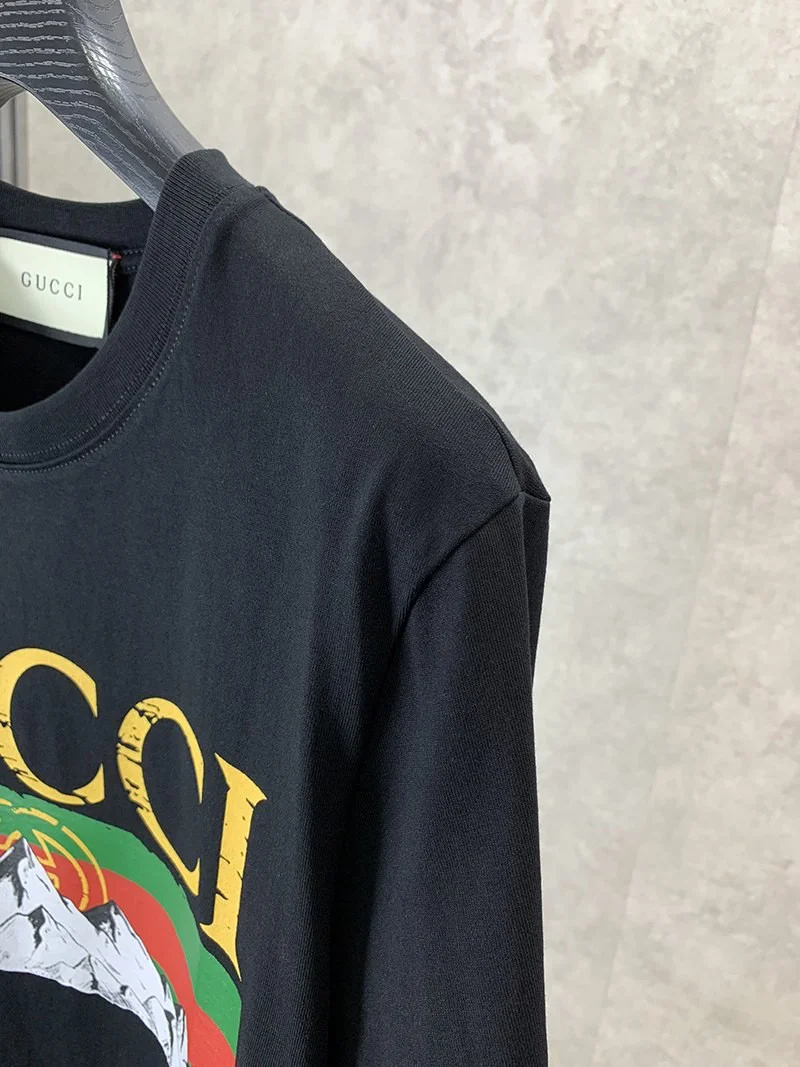 セール新作 グッチ コットン Tシャツ 偽物 半袖 ロゴ gud96553