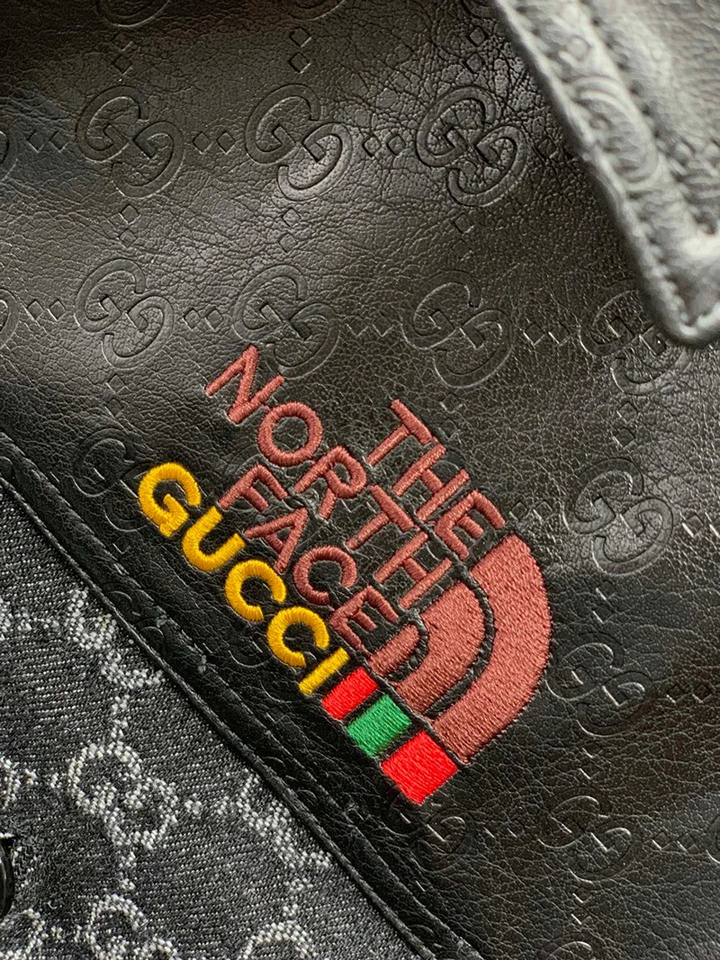 欲しい♡超限定♪ グッチxノースフェイス GGキャンバス ジャケット gue24021
