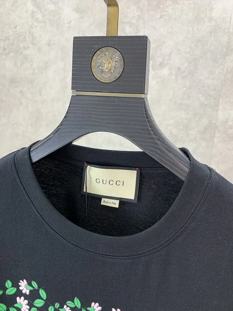 最安値挑戦 ドラえもんx グッチ 偽物 オーバーサイズ Tシャツ gue63908