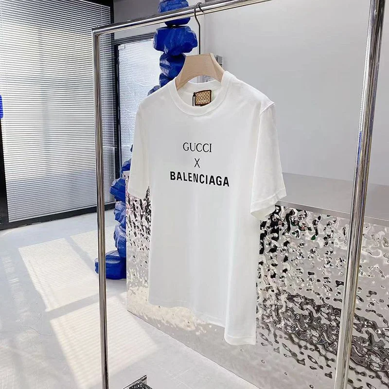目を惹くカラー グッチ x バレンシアガ 偽物 コラボ 半袖Tシャツ gue70561