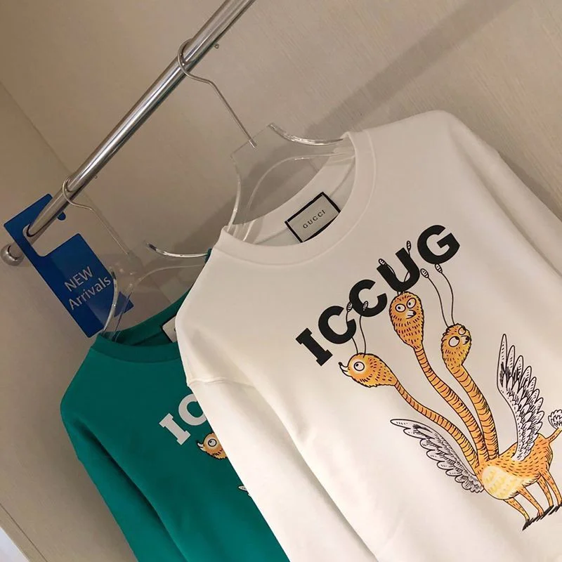 完売必至 【グッチ】Freya Hartas ICCUG コピープリント フーディー guh36255