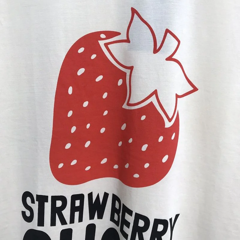 セール新作★"グッチ STRAWBERRY コピー" コットンTシャツ★すぐ届く! gui32635