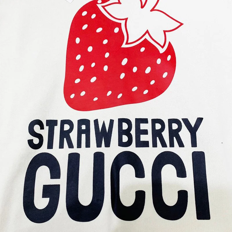 争奪戦 グッチ 21AW★STRAWBERRY ロゴ キラキラ コピー スウェット gui92069
