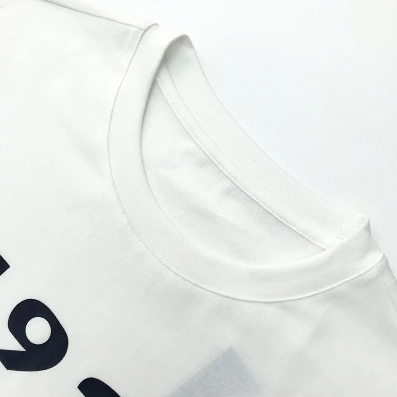 日本未入荷グッチ クリスタル"1921 グッチ" コットン Tシャツ 偽物 guo49445
