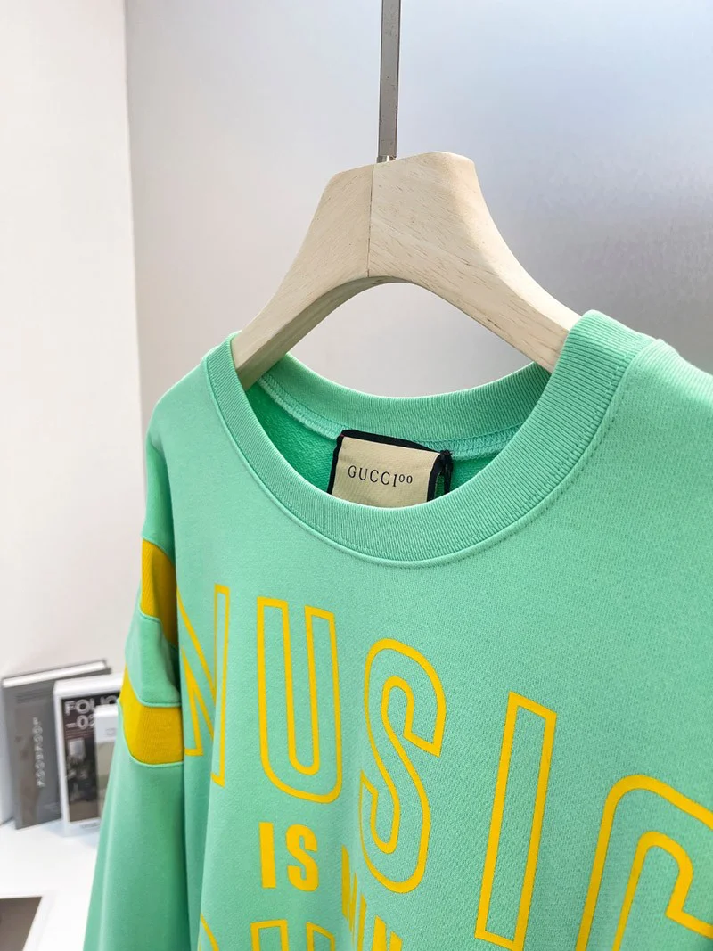 日本未入荷 グッチ 100周年記念 偽物 コットン スウェットシャツ gup89715
