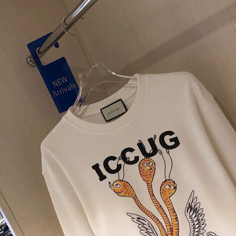 春もの新作 【グッチ】Freya Hartas ICCUG 偽物プリント フーディー guq49627
