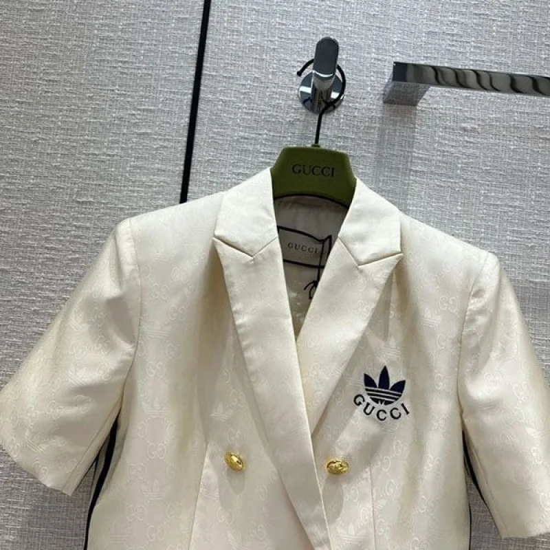 一目惚れ♪【コラボ★】アディダス×グッチ コピー 上下セット gus49554