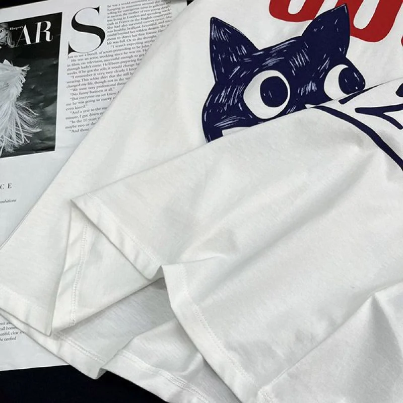 最高な材質 グッチ Since 1921 キャット プリント Tシャツ guu43007