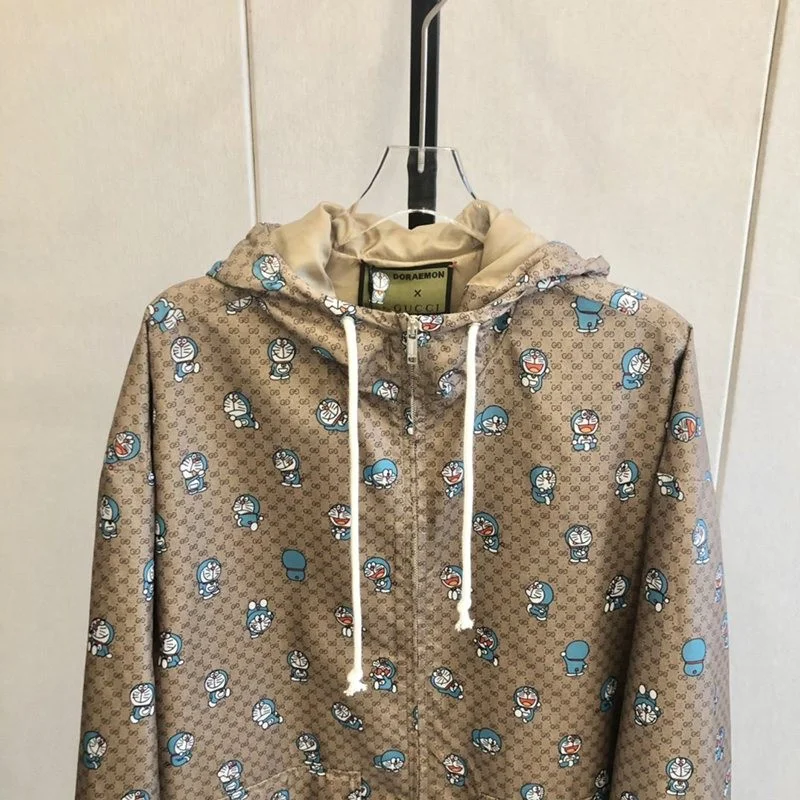 大人気!!新色 DORAEMON x グッチ コラボ★ナイロン GG ジャケット 偽物 guu79217