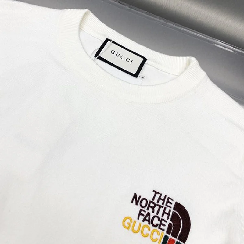 目を惹くカラー◆グッチ ノースフェイス◆ロゴプリント コットン 長袖 Tシャツ コピー guv07225