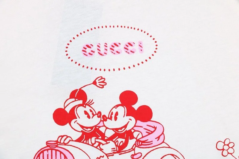 欲しい♡超限定♪グッチ コットン Tシャツ コピー 半袖 ロゴ gux71179