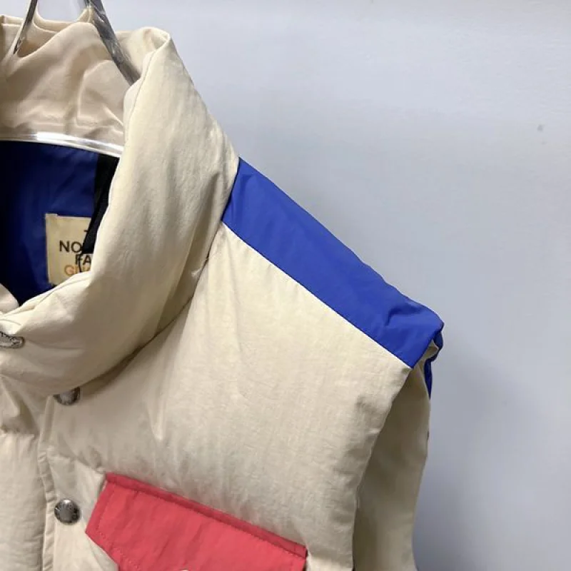最安値挑戦コラボ♪ ノースフェイス グッチ ダウンベスト 偽物 guy18767
