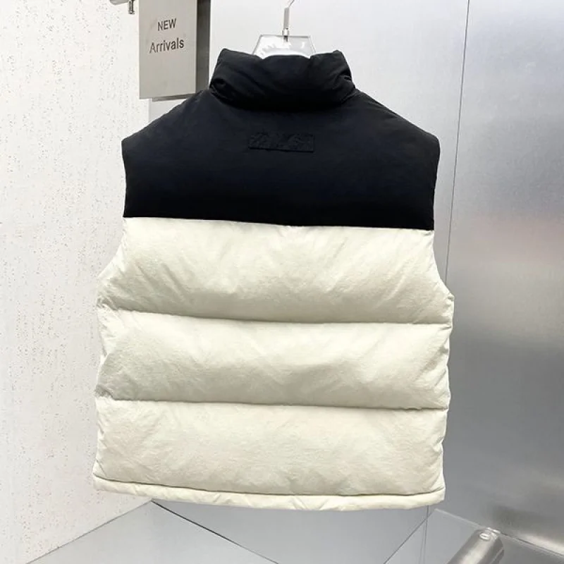 大人気!!新色コラボ♪ ノースフェイス グッチ ダウンベスト 偽物 guy59311