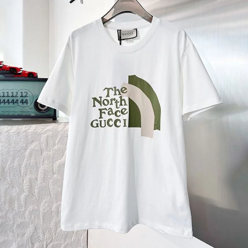 確保済みグッチ ノースフェイス コピー コラボロゴTシャツ guz02942
