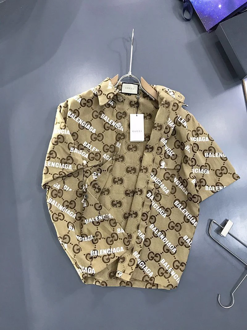 大人気!グッチ バレンシアガ シャツ 偽物★ホワイト バレンシアガ プリント入り ブラウンナイロン guz94539