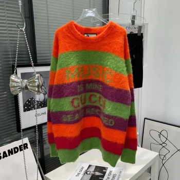 服 gut79856 スーパーコピー