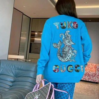 服 guy84051 スーパーコピー