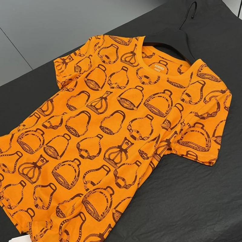 入手困難品！エルメス プリントTシャツ 偽物 err18050