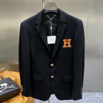 服 erg51509 スーパーコピー