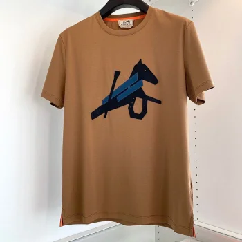 服 eru71014 スーパーコピー