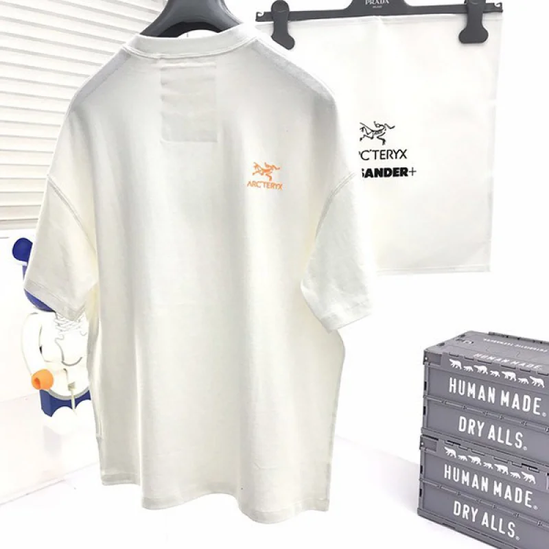 【日本未発売】ジルサンダー+ x アークテリクス コピー リフレクティブ コラボTシャツ 男女兼用 Jik36565
