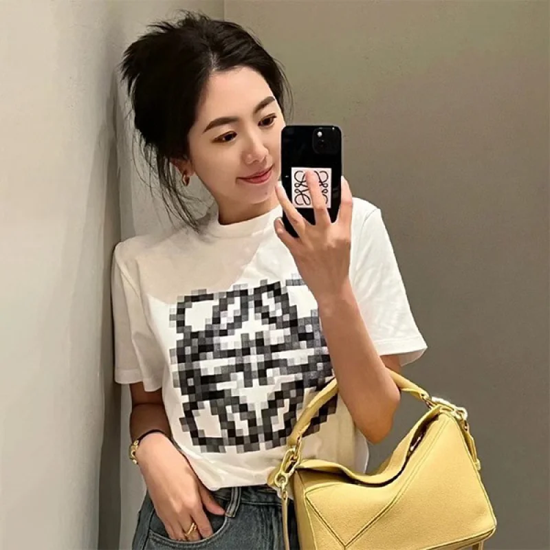 入手困難品!ロエベ アナグラム ピクセレイテッド Tシャツ コピー S540Y22X35