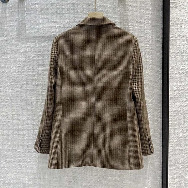 超話題!ロエベ 偽物 ハウルコラボ カルシファー ジャケット lor74184