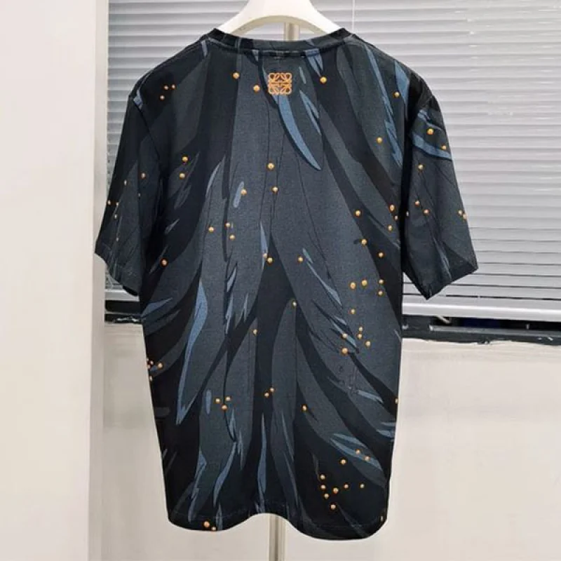 確保済みロエベ Tシャツ コピーハウルの動く城 ヒン Tシャツ lou04968