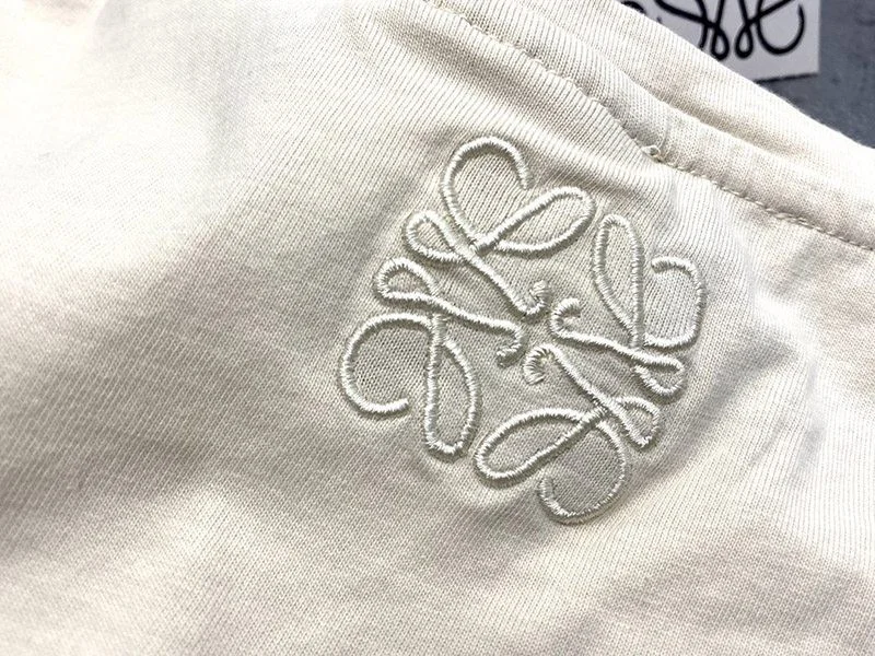 春もの新作 ロエベ コットン アナグラムTシャツ スーパーコピー low41681