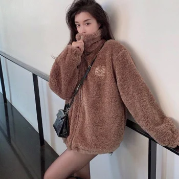 ロエベ服 log96379 スーパーコピー