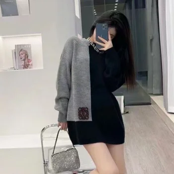 服 loi04267 スーパーコピー
