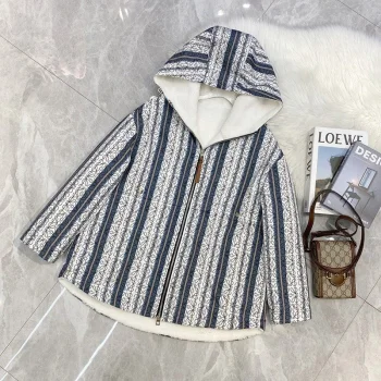 ロエベ服 lot84022 スーパーコピー