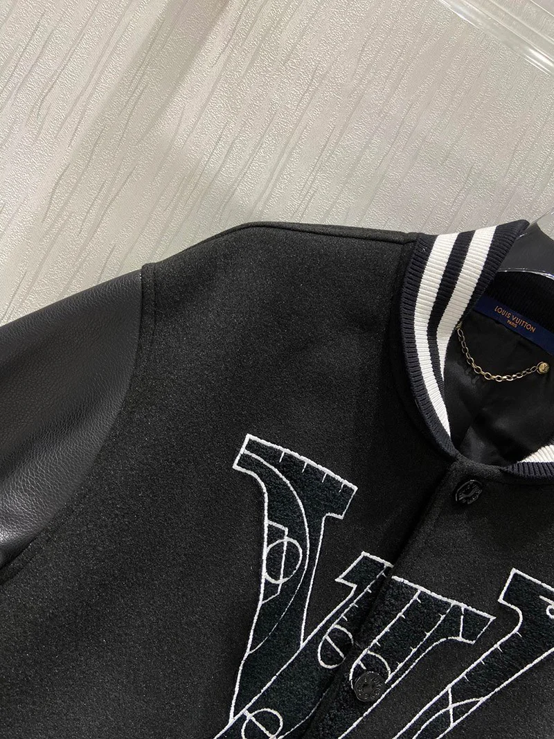 日本未入荷 【ルイヴィトン ジャケット コピー】NBAコラボ レザーバスケットボール 1A8WU9