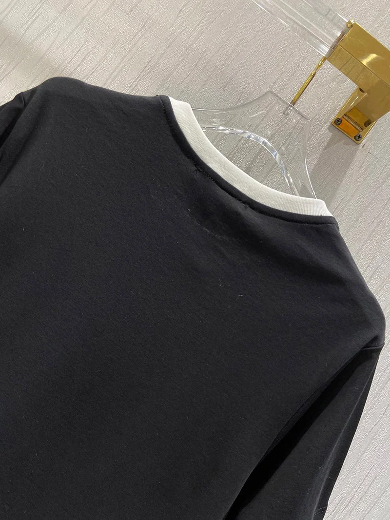 世界中で大人気♪ ルイヴィトン Tシャツ コピー☆リップスティック パッチ 2色 1A99A1