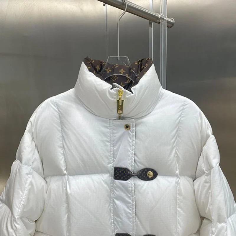 ルイヴィトン モノグラム ピロウパファ ジャケット 偽物 1A9L0Z