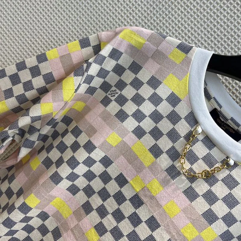 人気No1ルイヴィトン Tシャツ コピー Demier 半袖 ピクセル チェッカーボード 1A9XPQ