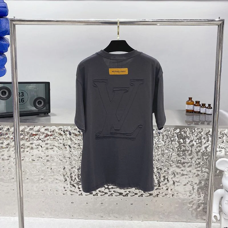 目を惹くカラー ルイ ヴィトン Tシャツ 偽物 クルーネック 人気 2色 1AA80F