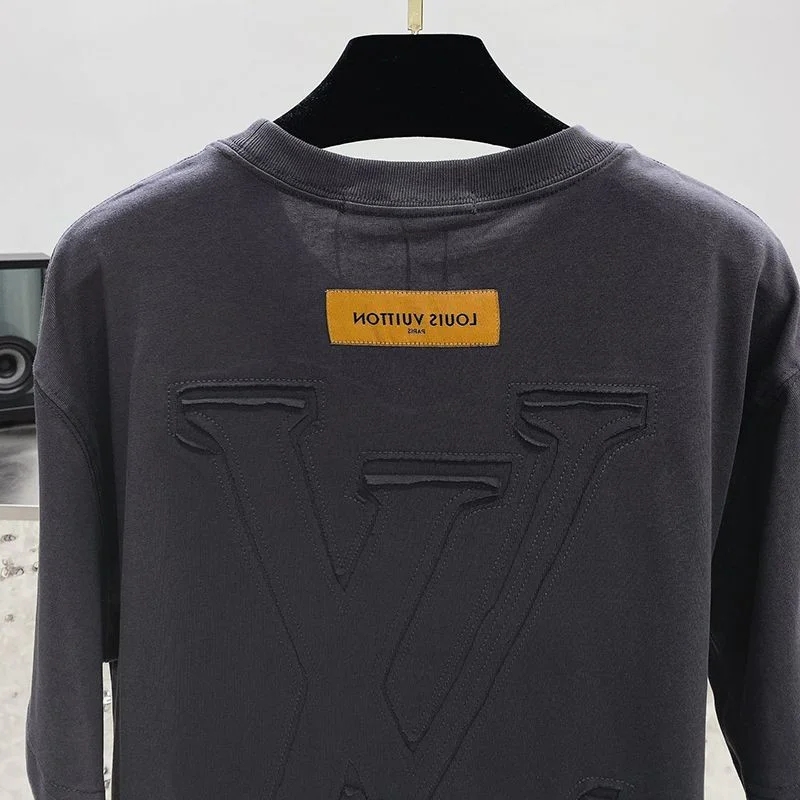 目を惹くカラー ルイ ヴィトン Tシャツ 偽物 クルーネック 人気 2色 1AA80F