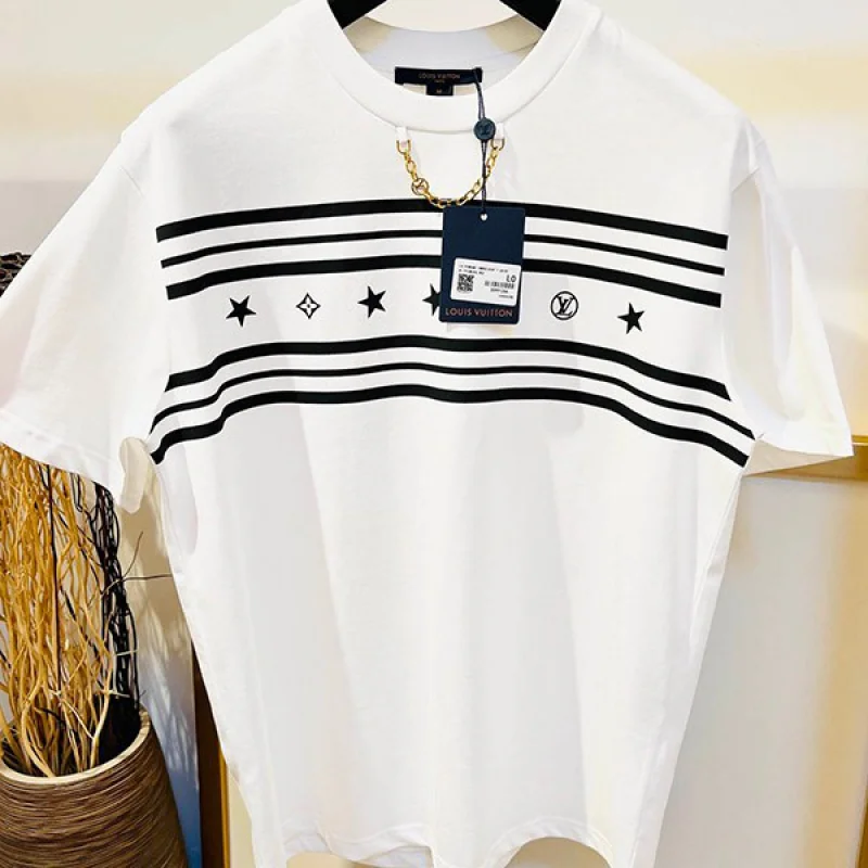 ルイヴィトン LVサマースターダストTシャツ 偽物 1AA9VH
