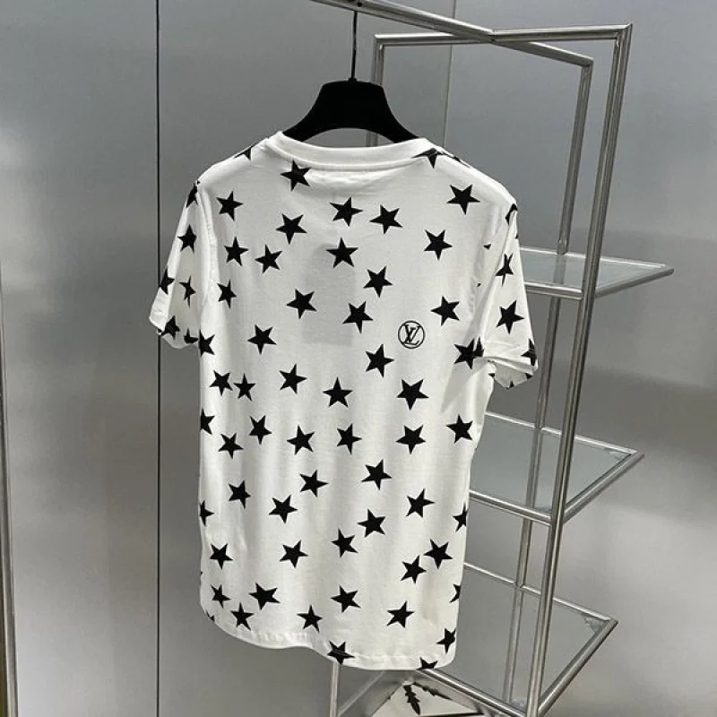 送料込ルイヴィトン スタープリントTシャツ コピー 1AA9WV
