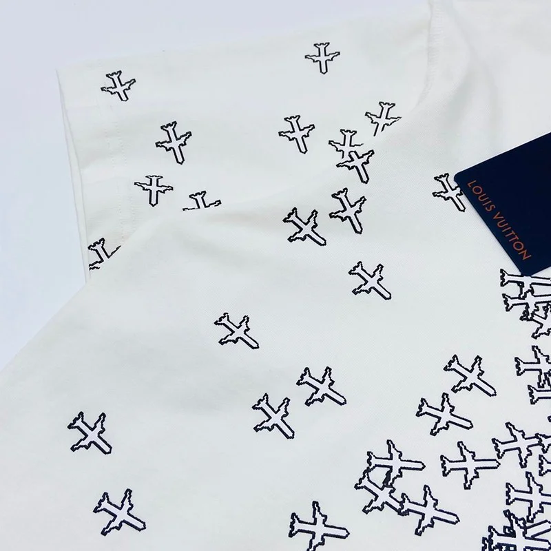 21AWルイヴィトン Tシャツ コピー エンドゴール クルーネック ロゴTシャツ vua76043