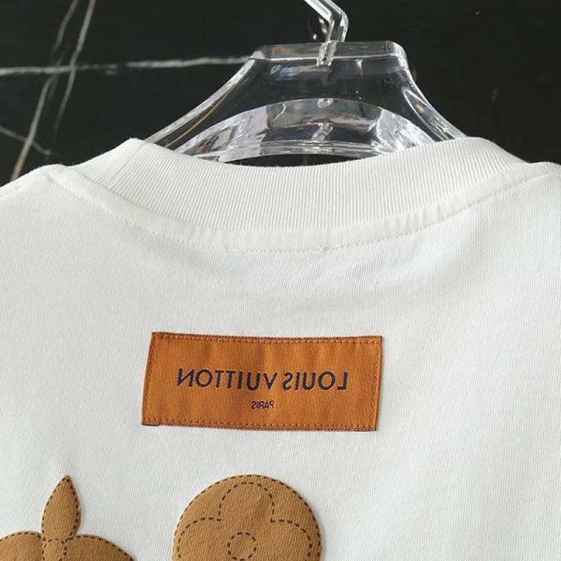 ルイヴィトン プリント Tシャツ 偽物 白 トップス vub44374