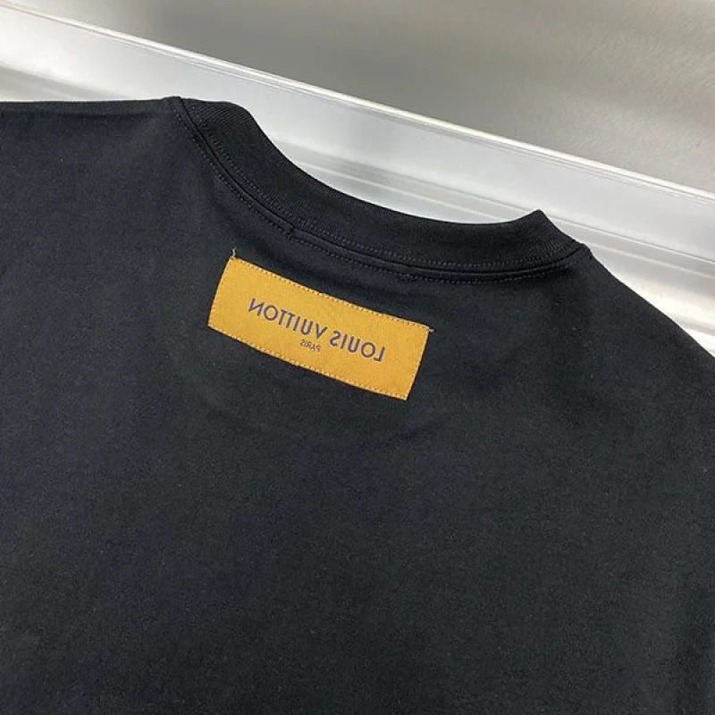 新デザインルイヴィトン LVコンサートプリントTシャツ 偽物 vun84015