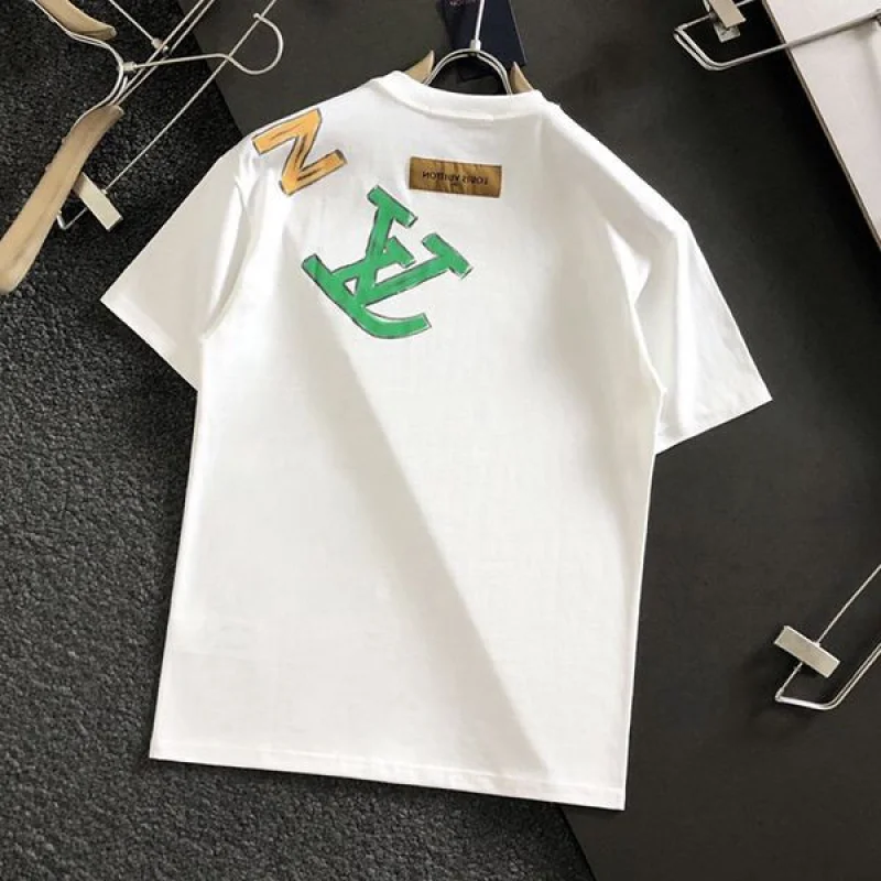 希少色ヴィトン グラフィック 半袖 Tシャツ コピー コットン vub52469