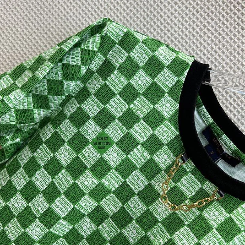 送料込ルイヴィトン Tシャツ 偽物 Demier 半袖 ピクセル チェッカーボード vub64069